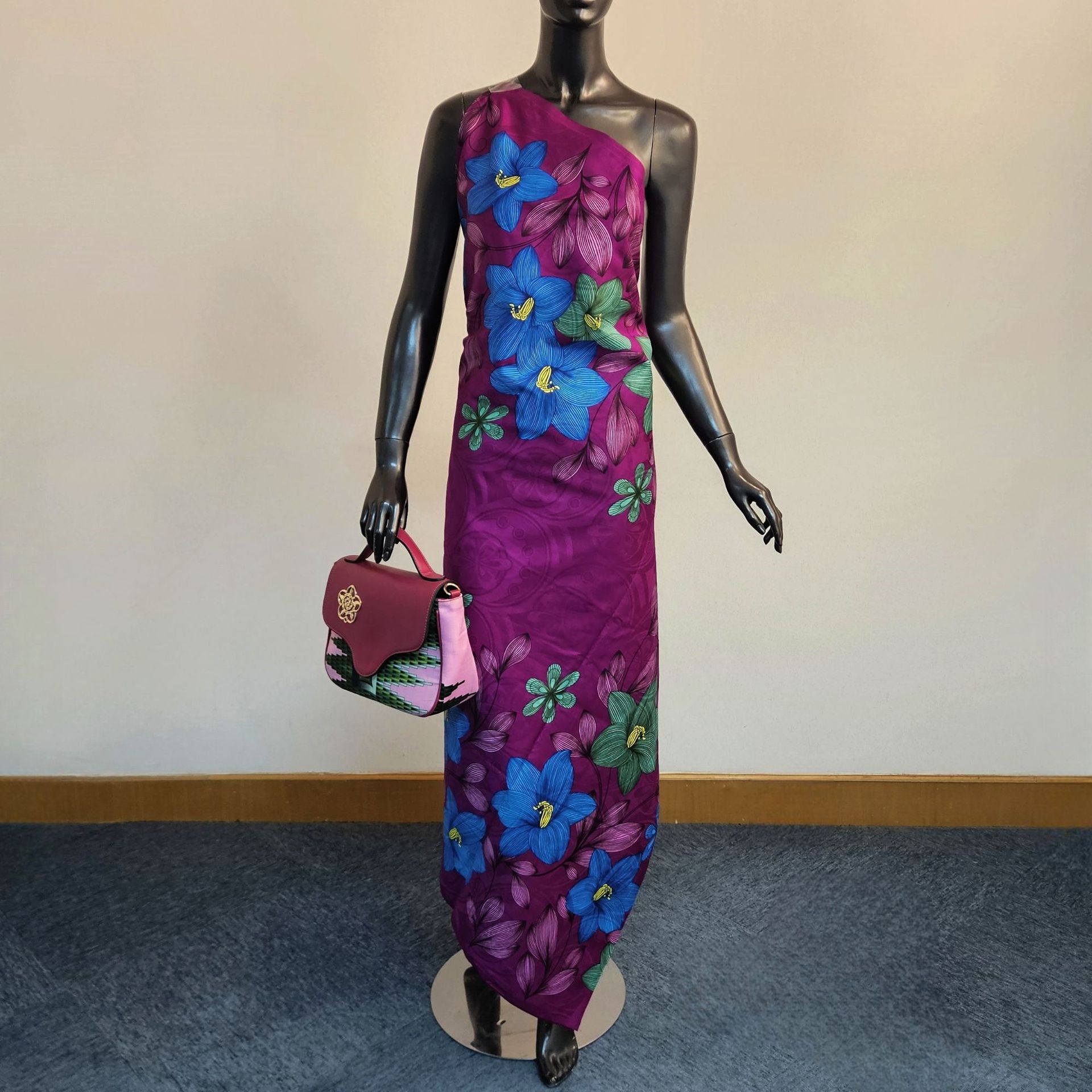 Floral Printed on Purple Blue  - Sewing Batik Fabric ulasan dan harga
